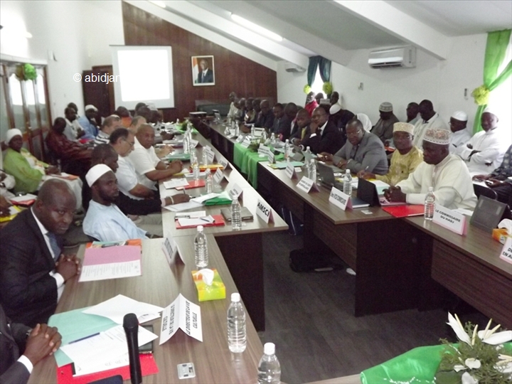 Hadj 2014 : le premier vol quitte Abidjan dimanche - 450 pèlerins à bord